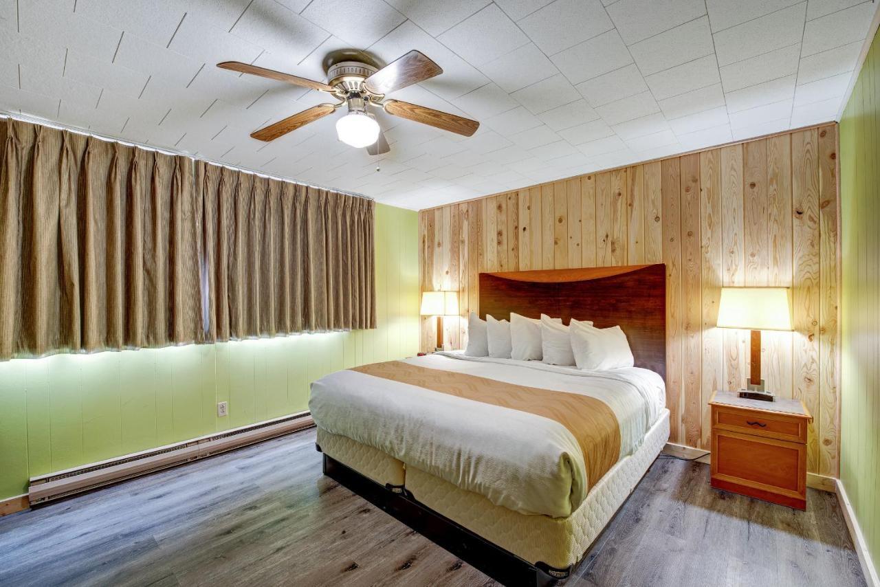 Four Seasons * South Fork